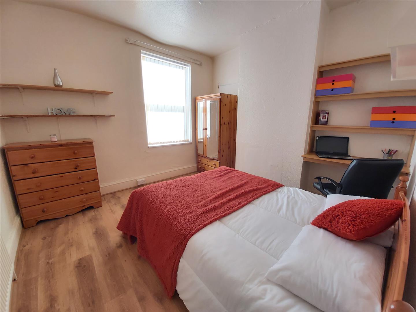 Student Ensuite Property Near UoB