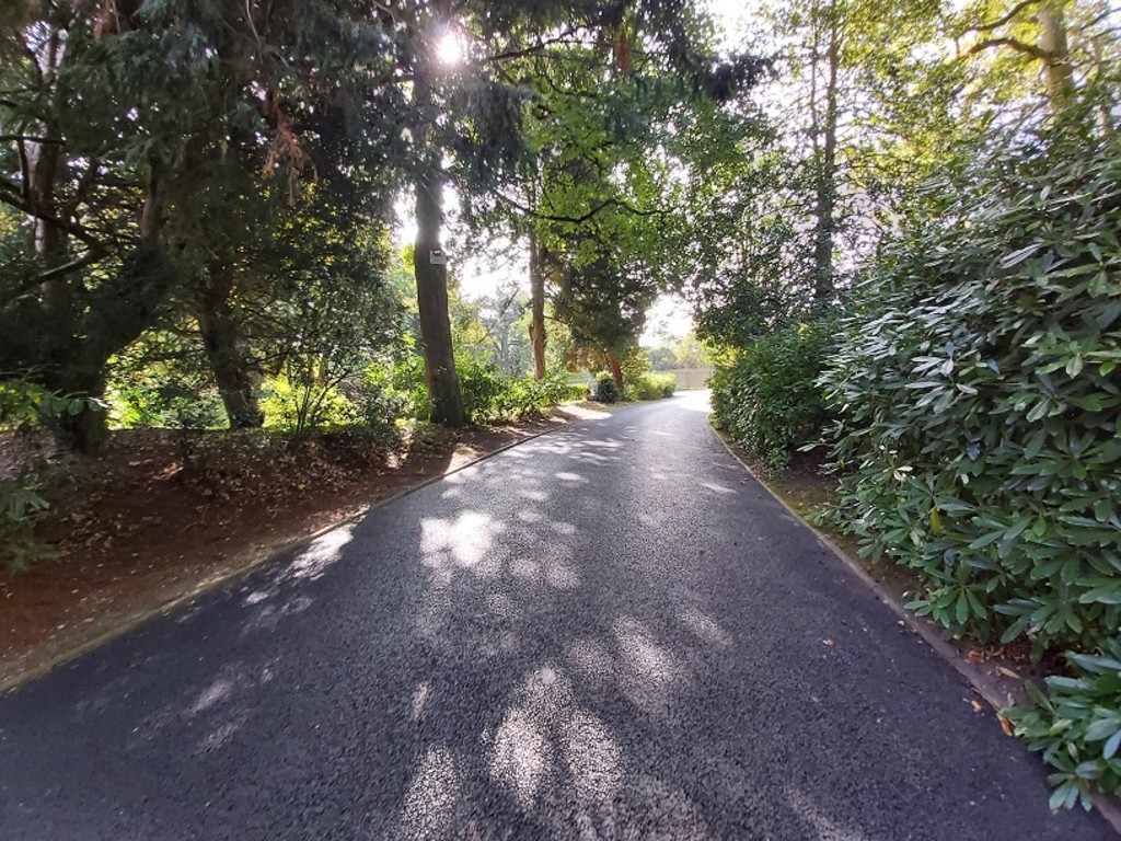 Old Church Road