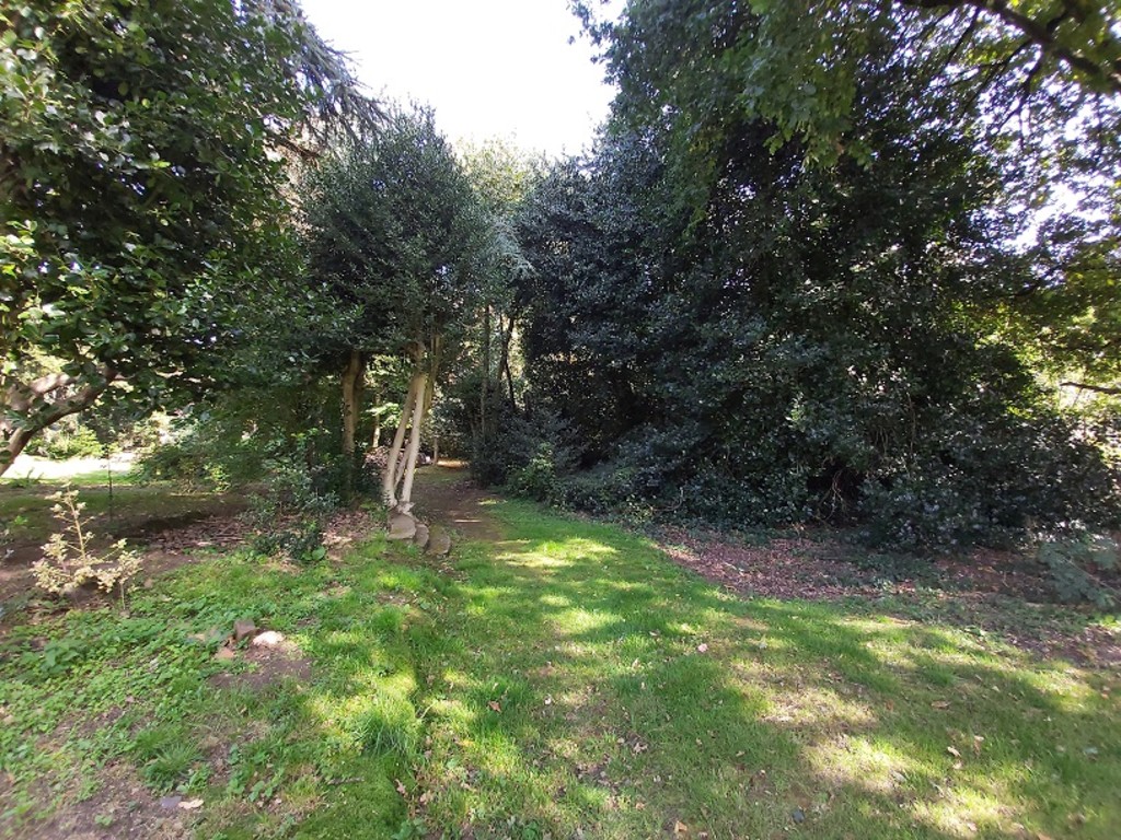 Old Church Road