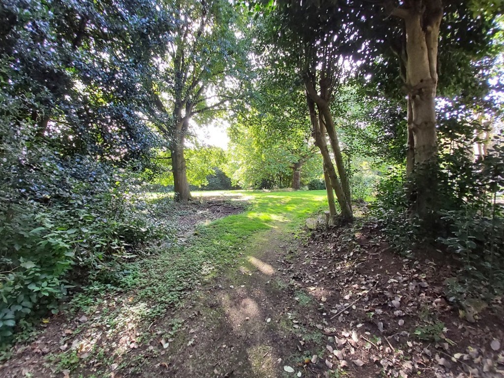 Old Church Road