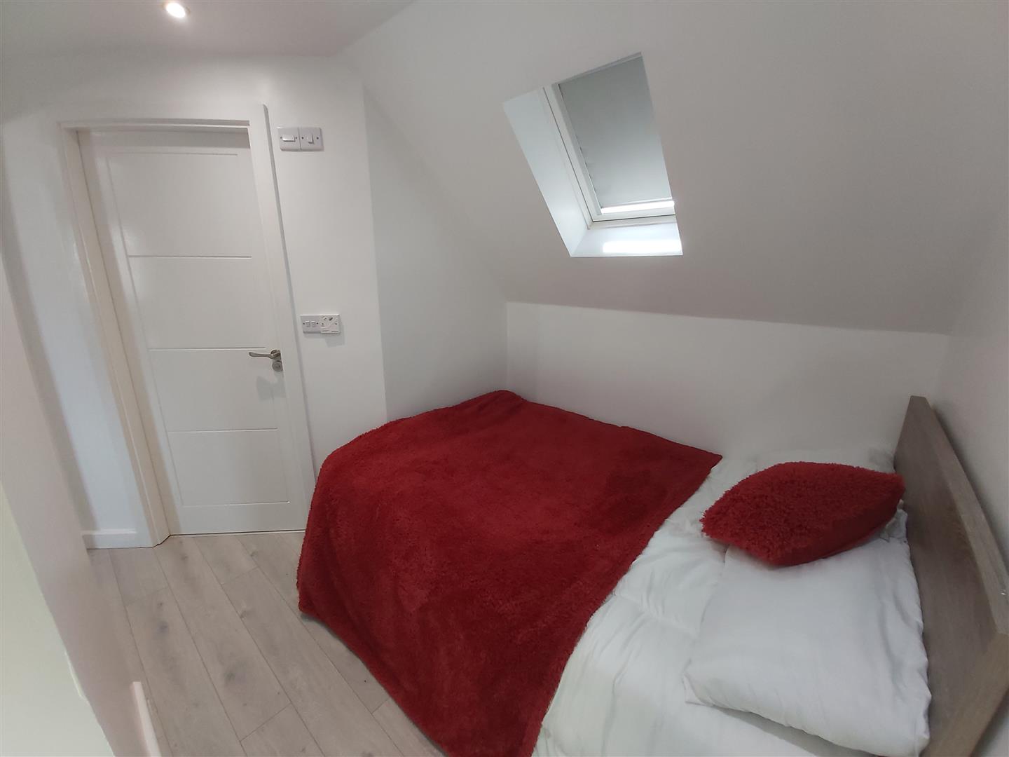Unihouse Mews
