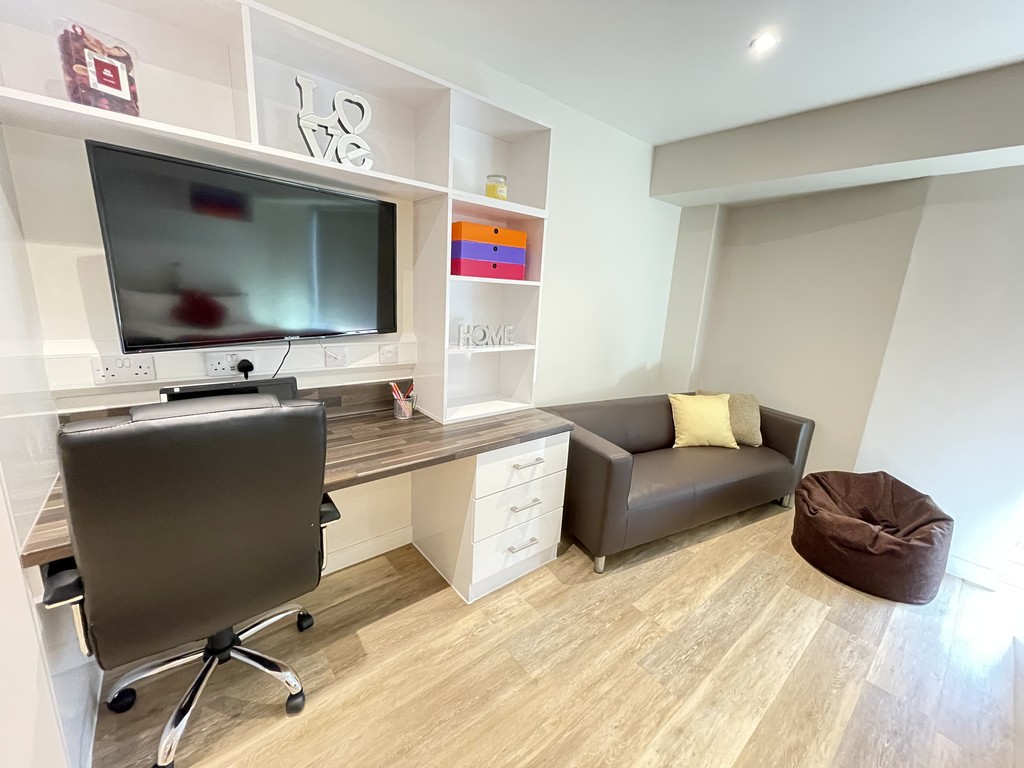 Bristol Road